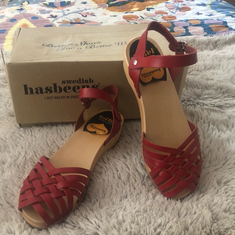 Authentic Swedish Hasbeens Sandals Sz 37